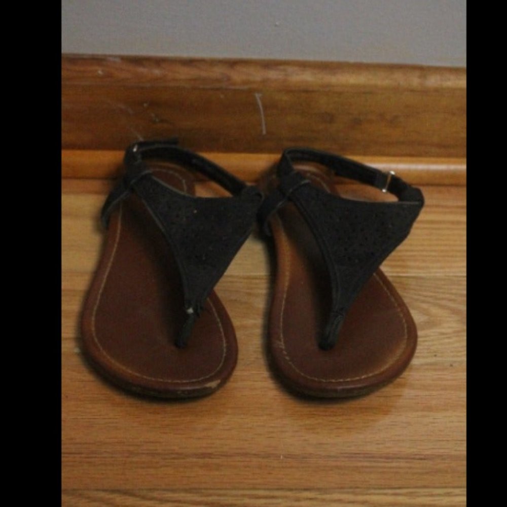 Black sandals